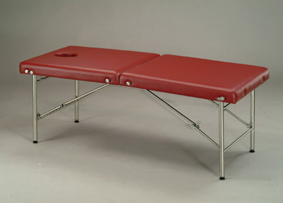 整脊床/指壓床/美容床 
 F-39A-120  

皮箱型不鏽鋼指壓床 

瀏覽次數：4955